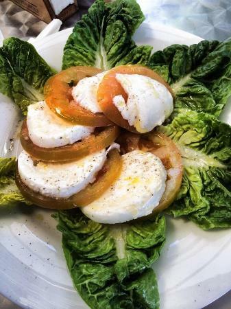 La Bella Pizza Bistro